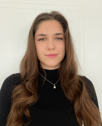 Anna, brand manager